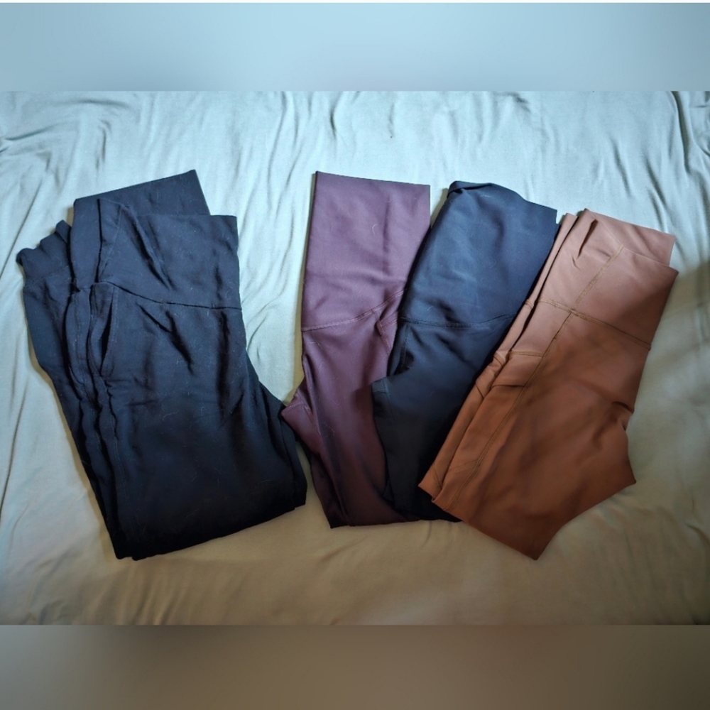 Maternity leggings and jeans